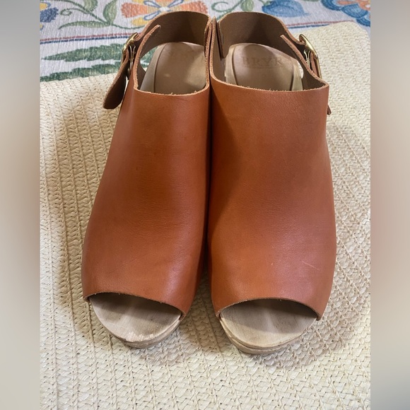 Bryr clogs Susie Spanish toe in Whiskey size 9 (39), high heel - Picture 4 of 6